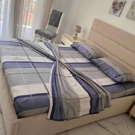 Elis Apartamento